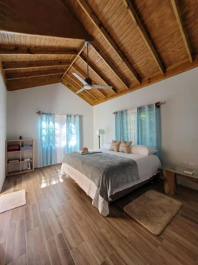 אוצ'ו ריוס Ecoscape Jamaica - Cottages By The River
